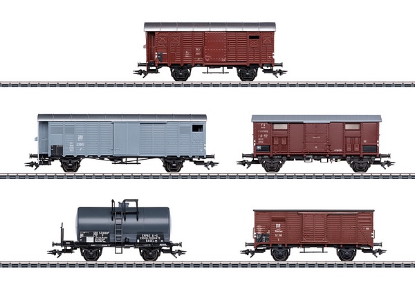 Marklin 46575 BLS Car Set for Ae 6/8 E. III