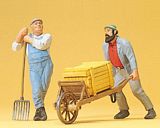 Preiser 45020 Worker with wheel barrow worker leaning on a fork